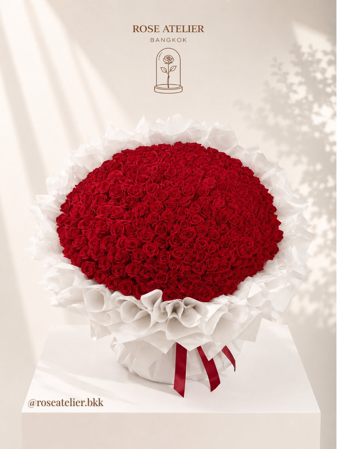 Crimson Cloud Royal – 199 Soap Rose Bouquet