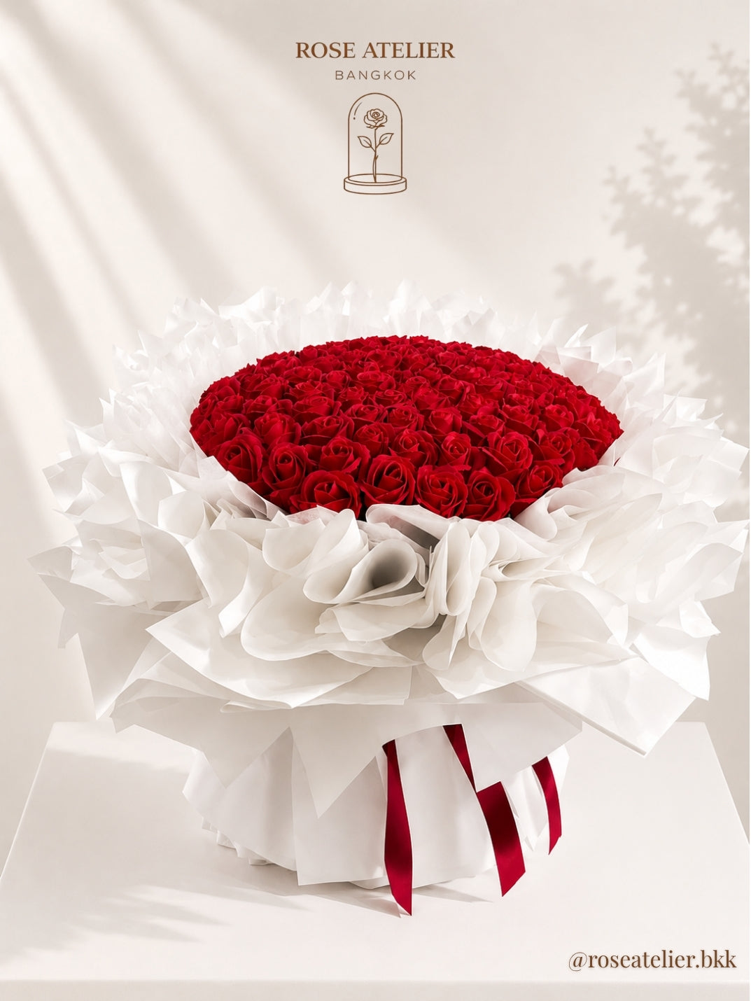 Crimson Cloud Luxe – 99 Soap Rose Bouquet