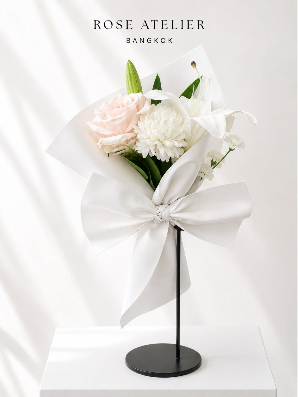 White Bow Mini Bouquet