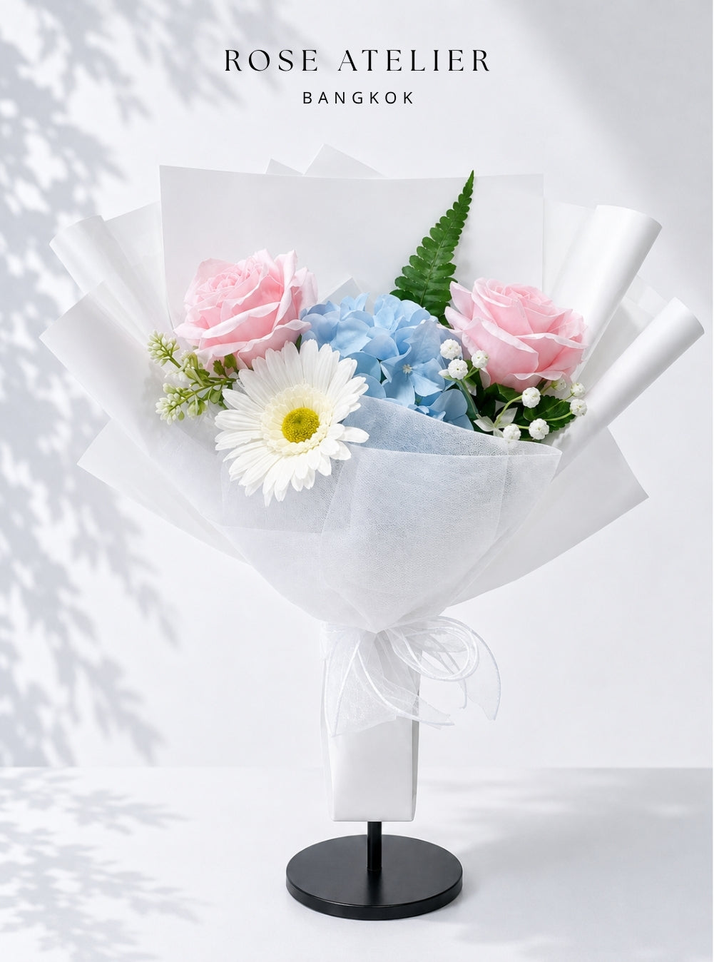 Winter Bloom Bouquet (M)